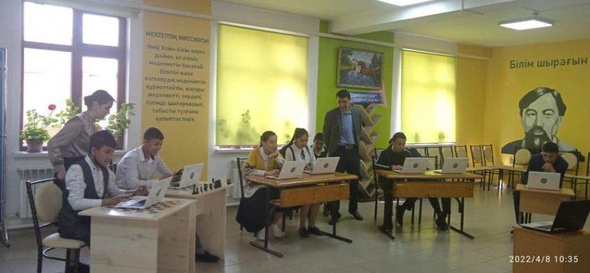 «ӘЛЕМДІ БЕЙНЕЛЕГЕН НАҚТЫ ҒЫЛЫМДАР» атты онкүндіктің жоспарына сәйкес үлкен үзілісте оқушылардың бос уақытын тиімді пайдалану мақсатында информатика пәні мұғалімі Ходжахметов Сухроб Quizizz онлайн тестін ұйымдастырды.